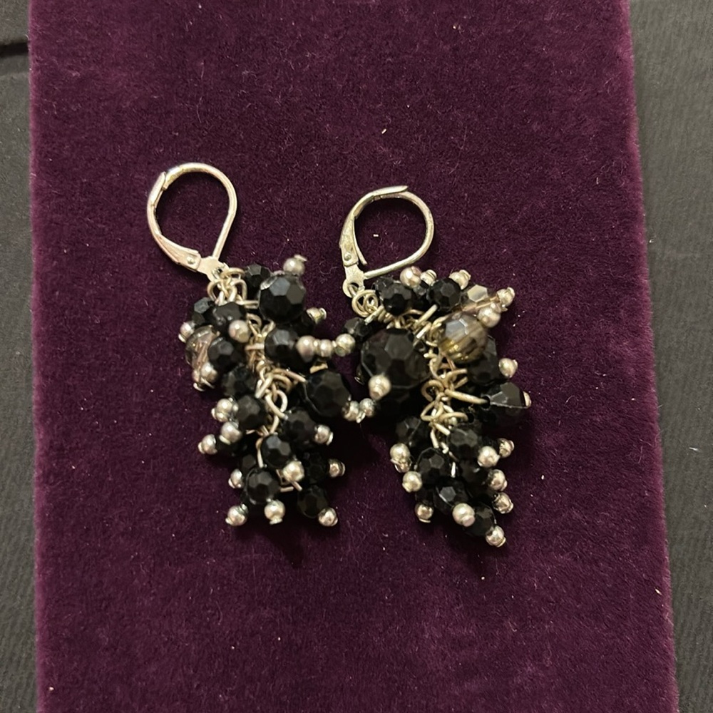 Dangle earrings